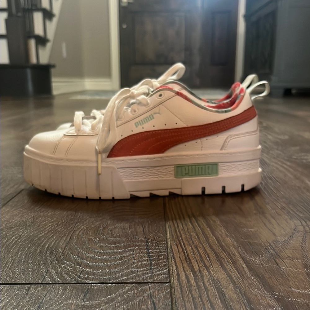 Puma White and Coral Sneakers Classic Low-Top Design
